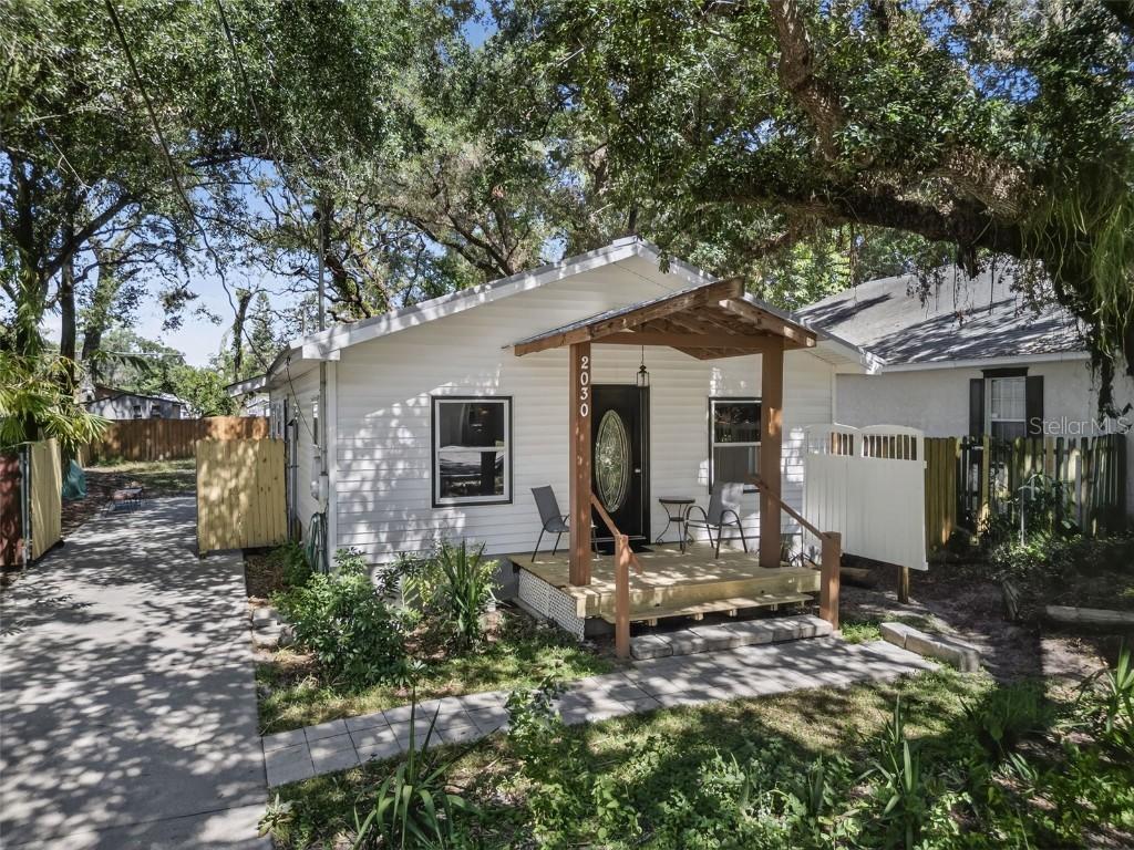 2030 E New Orleans Ave., Tampa, FL 33610