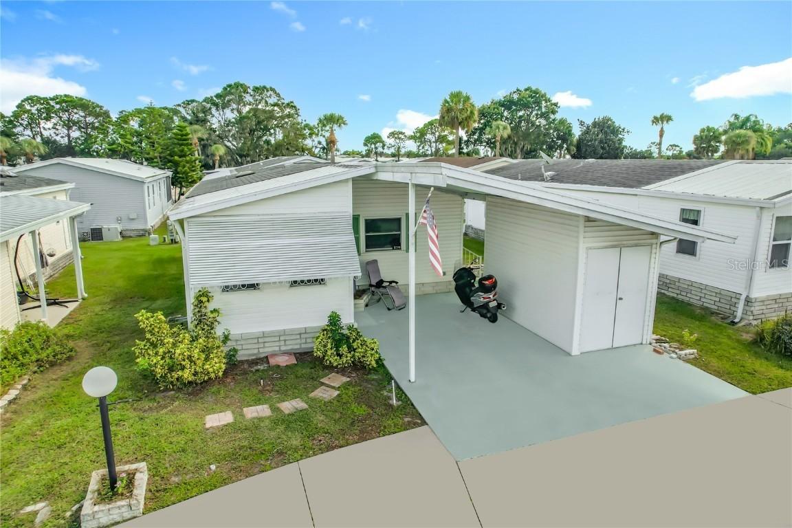 270 Big Pine Ave., Frostproof, FL 33843