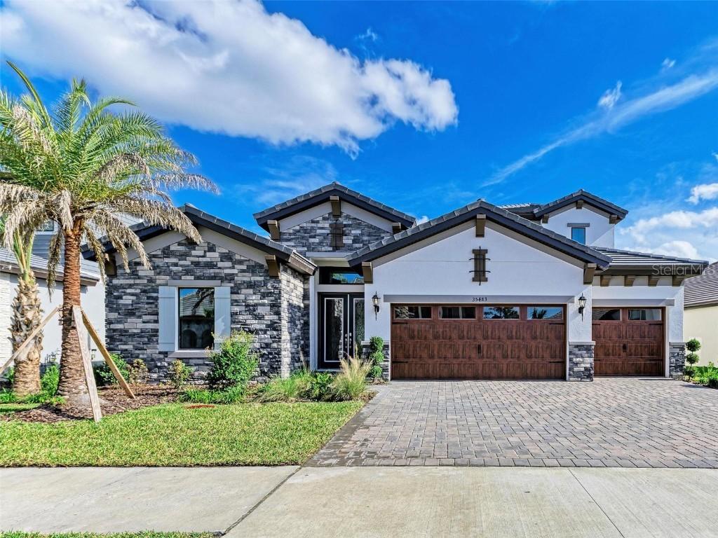 35483 Big Hawk Dr., Zephyrhills, FL 33541