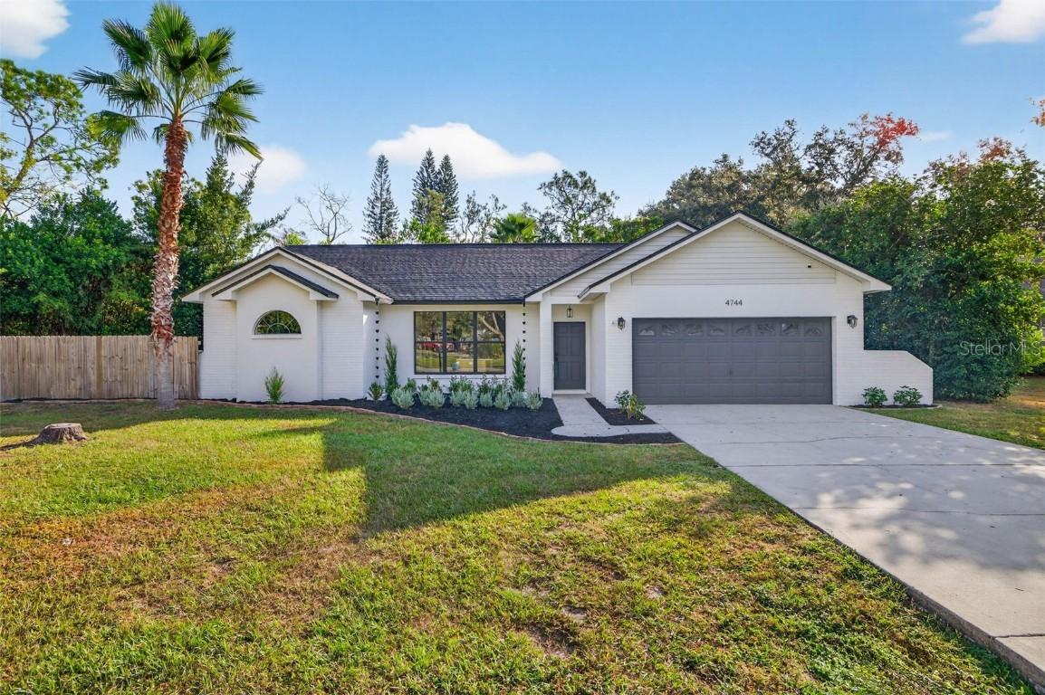 4744 Burlington Rd., Land O Lakes, FL 34639