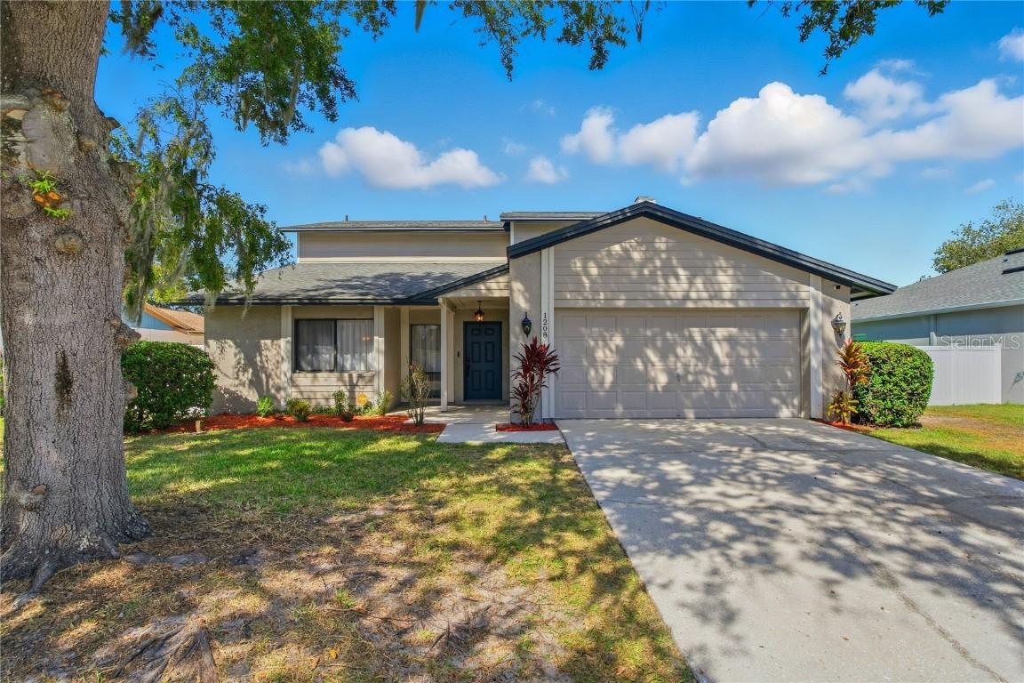 1208 Monte Lake Dr., Valrico, FL 33596