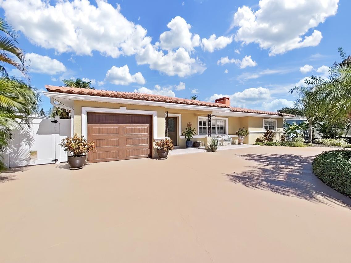 6601 Renaldo Way, St Petersburg, FL 33707