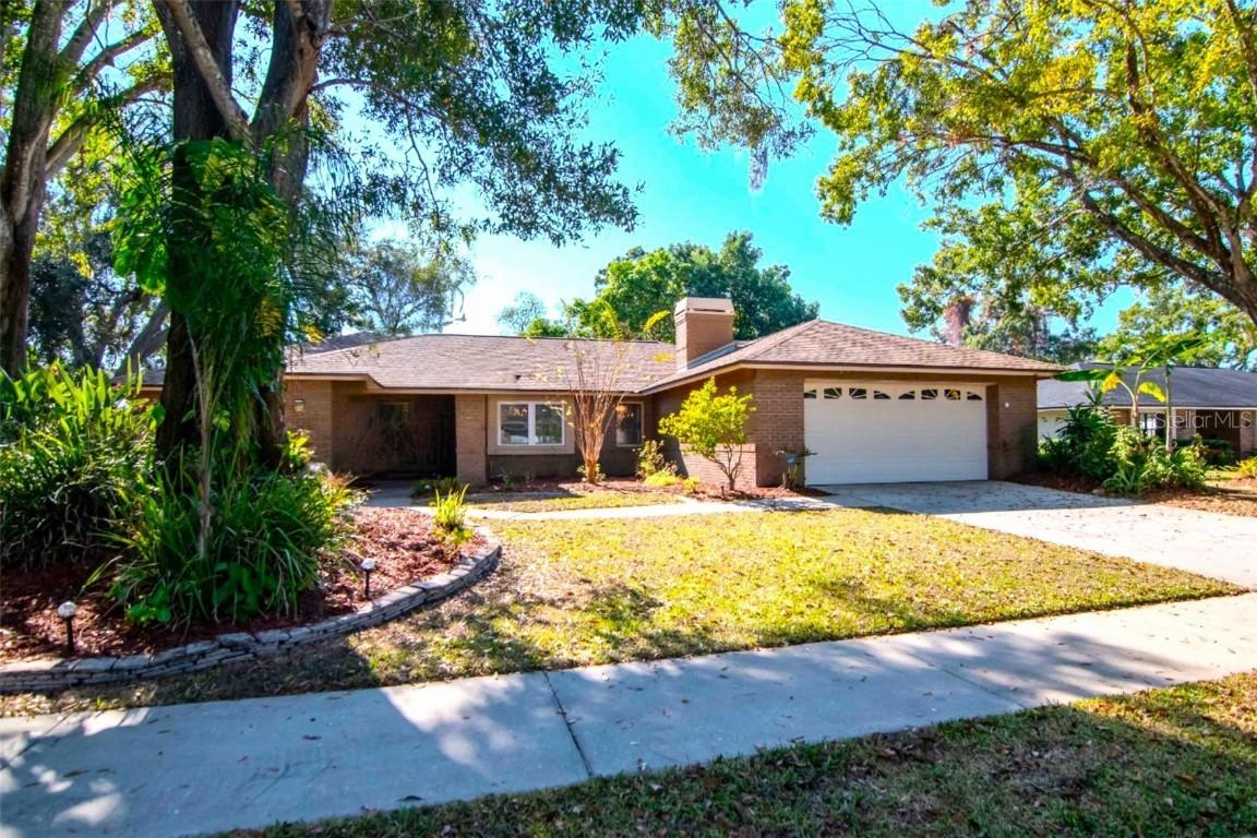 4618 Westford Cir., Tampa, FL 33618