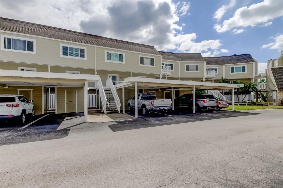 433 Paula Dr. #27, Dunedin, FL 34698
