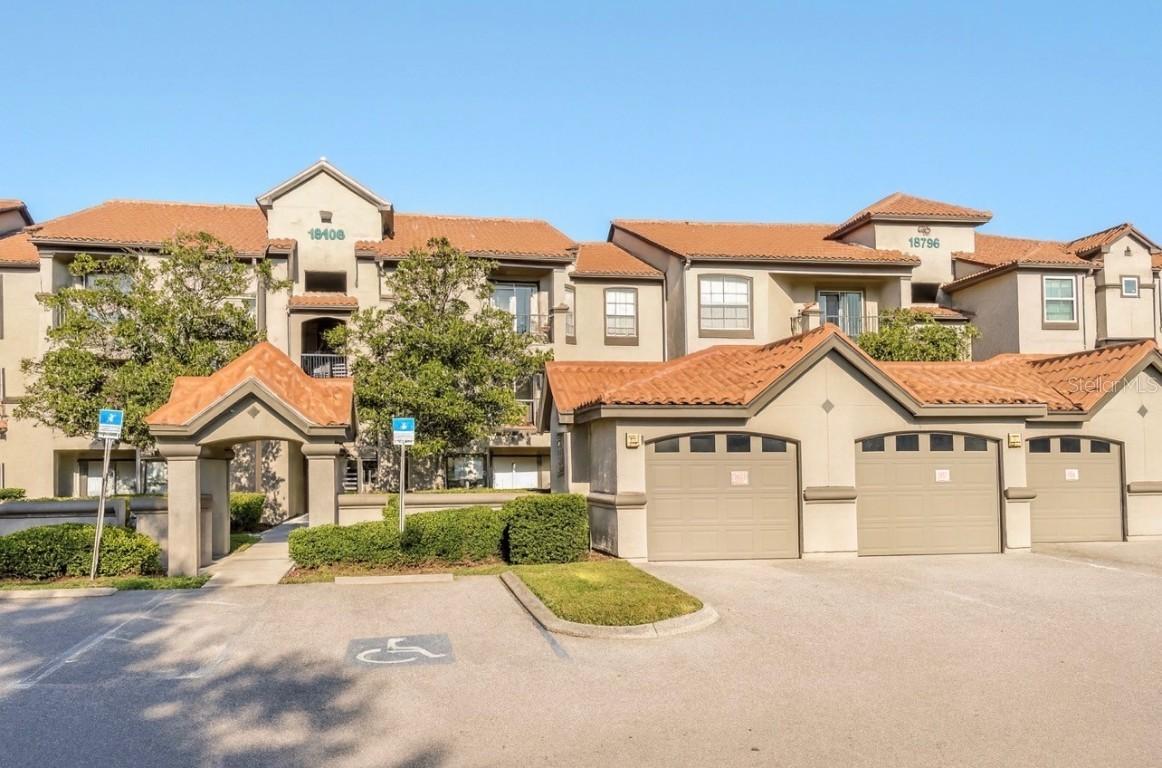 18106 Peregrines Perch Pl. #5209, Lutz, FL 33558