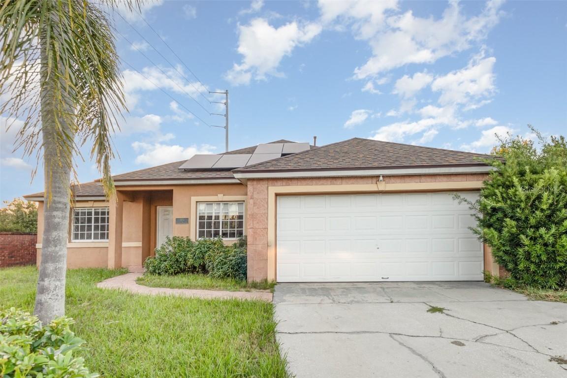 105 Paradise Woods Ct., Davenport, FL 33896