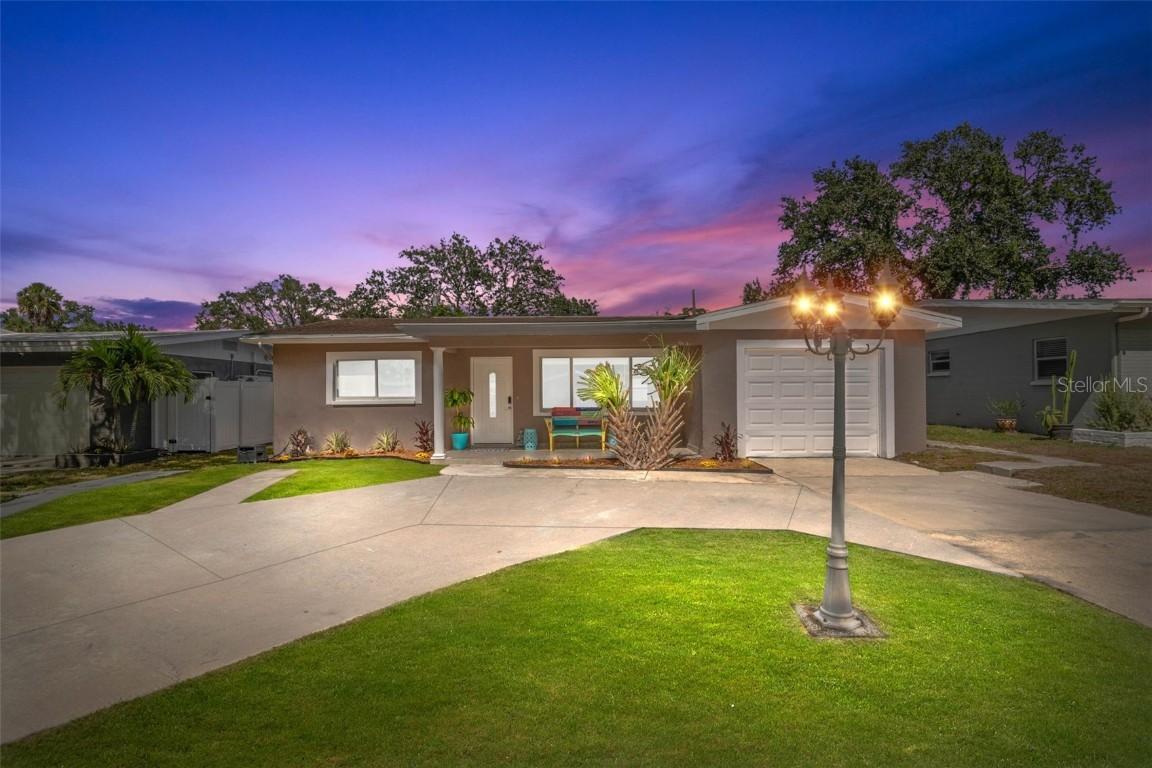 8341 41st Ave., St Petersburg, FL 33709