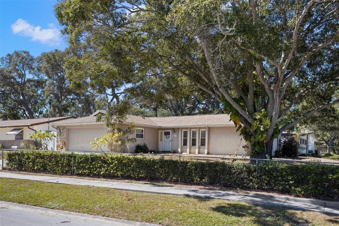 1956 Barbara Ave., Clearwater, FL 33755