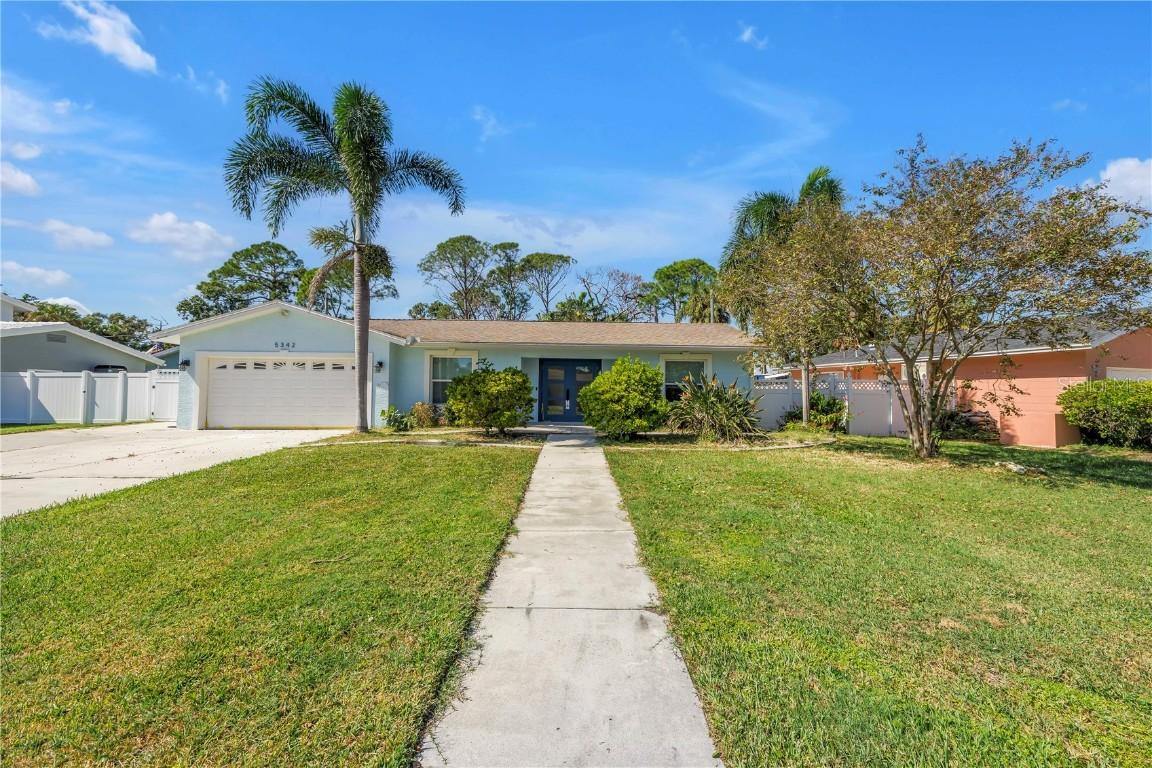 5342 Dover St., St Petersburg, FL 33703