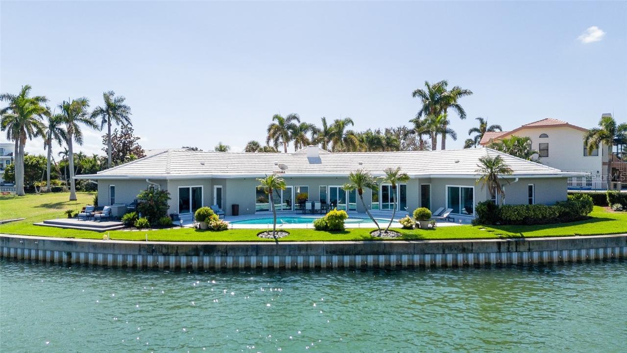 4913 58th Ave., St Petersburg, FL 33715