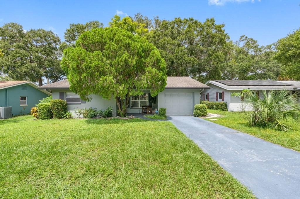 1314 5th Ter., Largo, FL 33770
