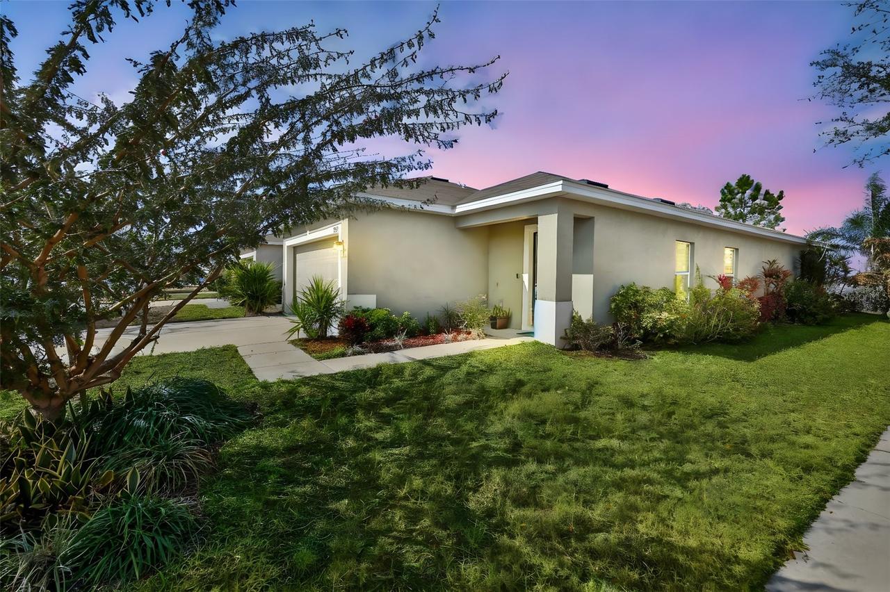 14401 Dunrobin Dr., Wimauma, FL 33598