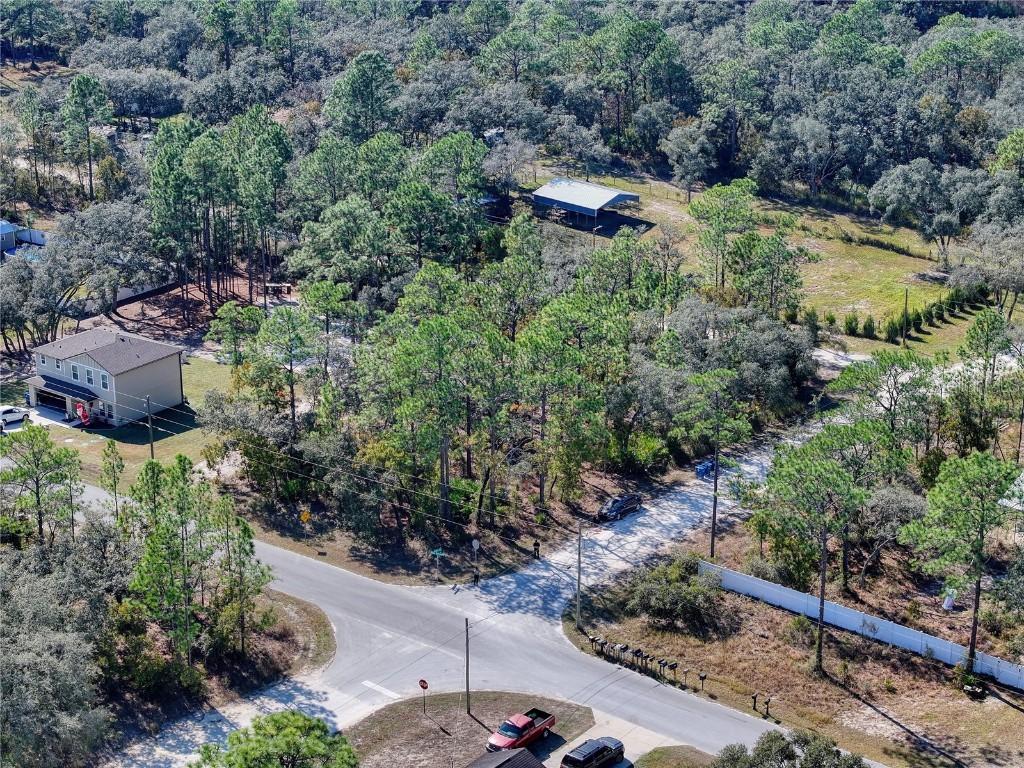 10484 Snowbird Ave., Weeki Wachee, FL 34614