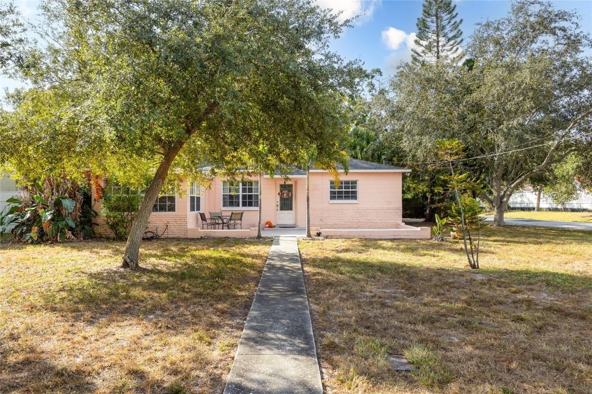 3528 W Mcelroy Ave., Tampa, FL 33611