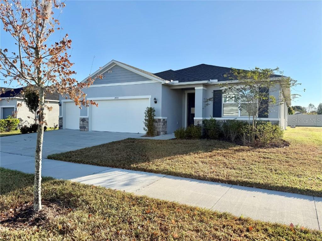 9435 Sanders Park Place, Seffner, FL 33584