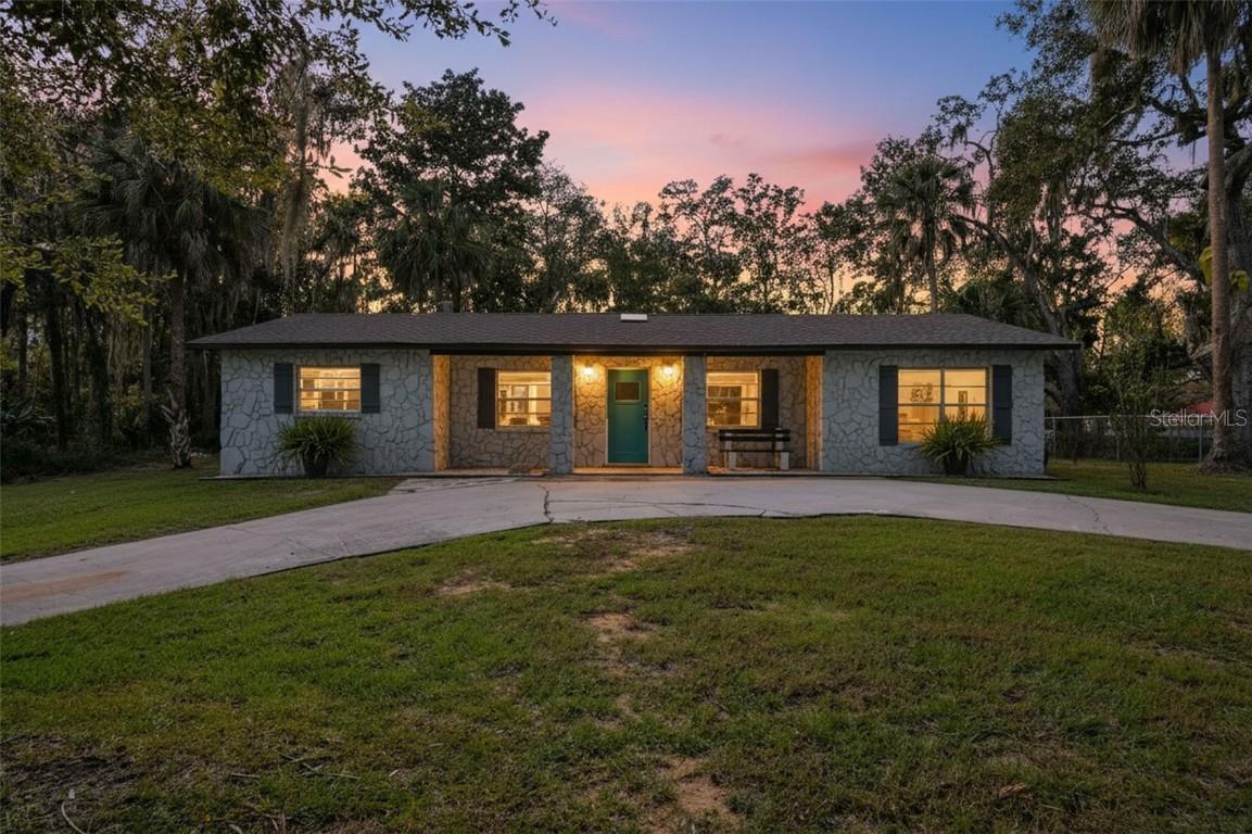 1144 N Midiron Point, Crystal River, FL 34429