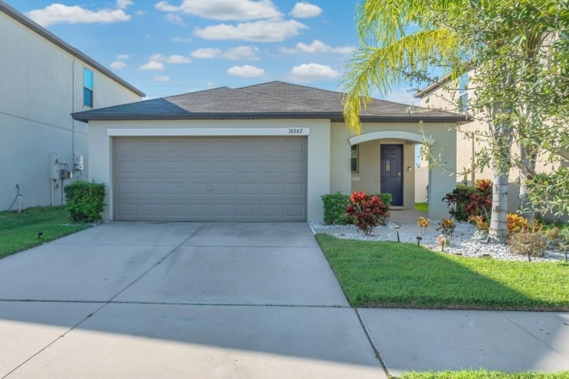 10262 Carloway Hills Dr., Wimauma, FL 33598