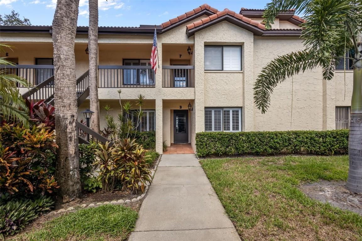 1801 E Lake Rd. #18B, Palm Harbor, FL 34685