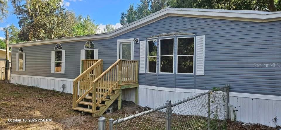 28492 Sentinel St., Nobleton, FL 34661