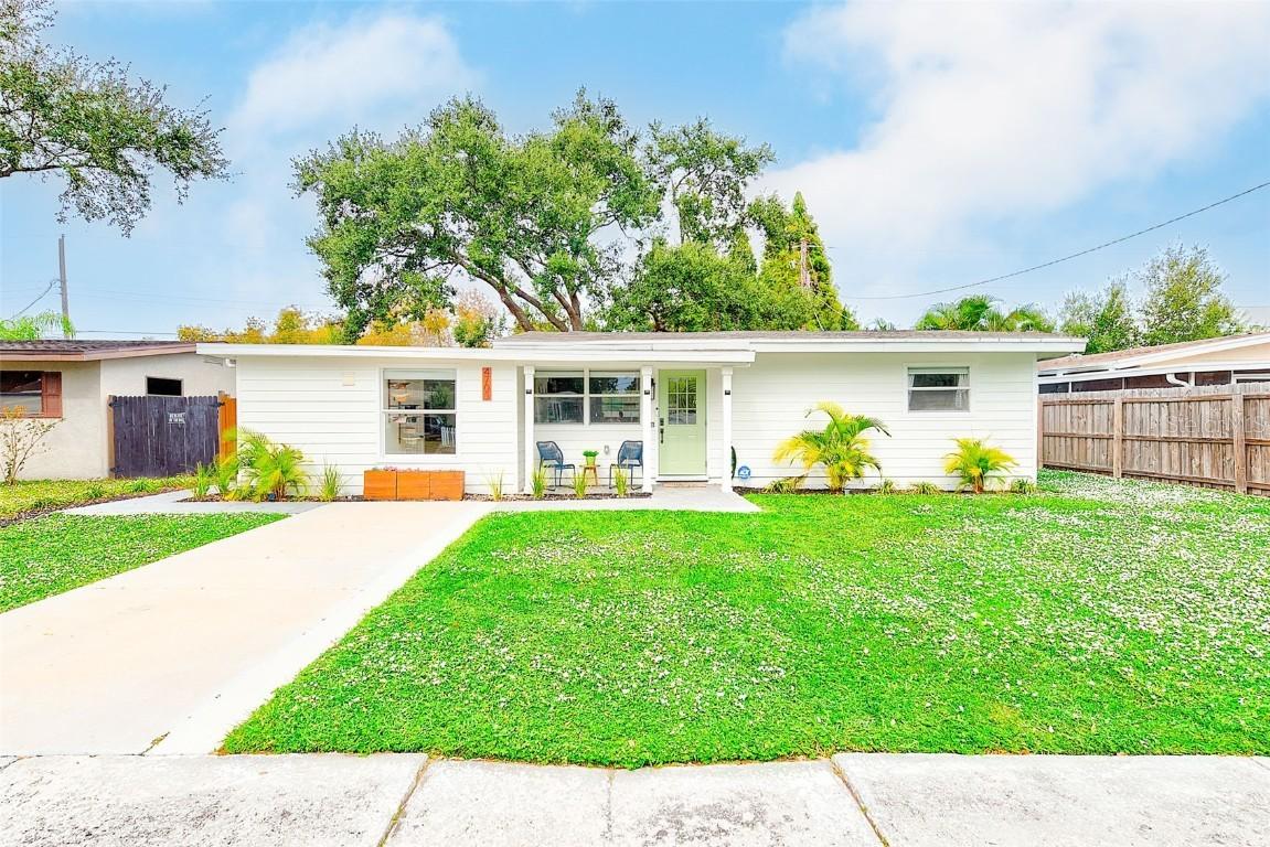 4703 W Wallace Ave., Tampa, FL 33611