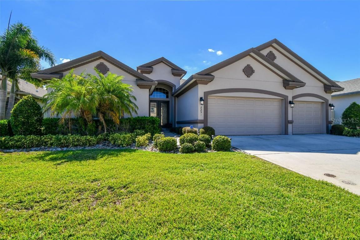 2251 Highwood Ct., Dunedin, FL 34698