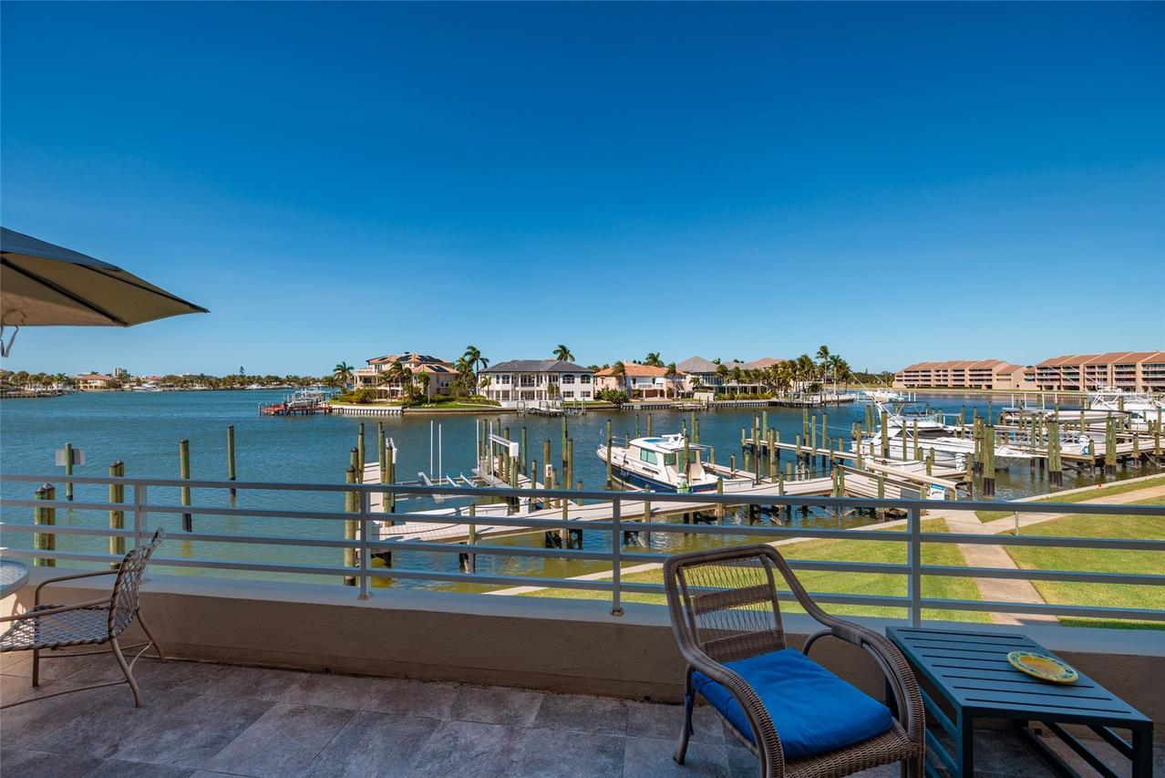 2795 Kipps Colony Dr. #101-102, St Petersburg, FL 33707