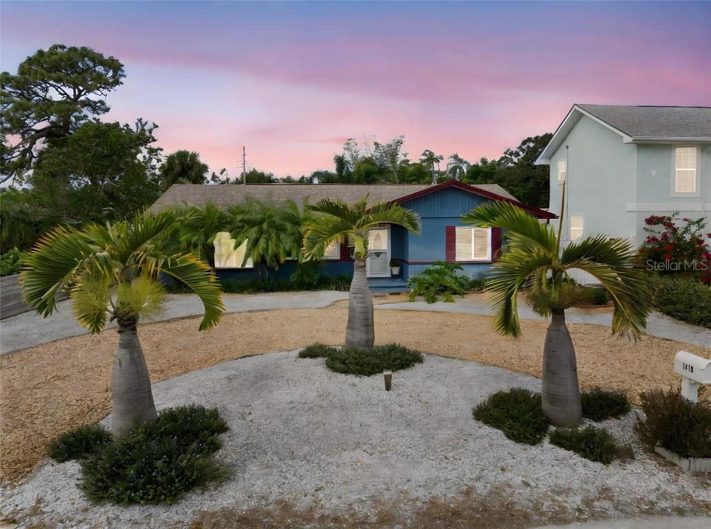 1419 Gray St., Gulfport, FL 33707