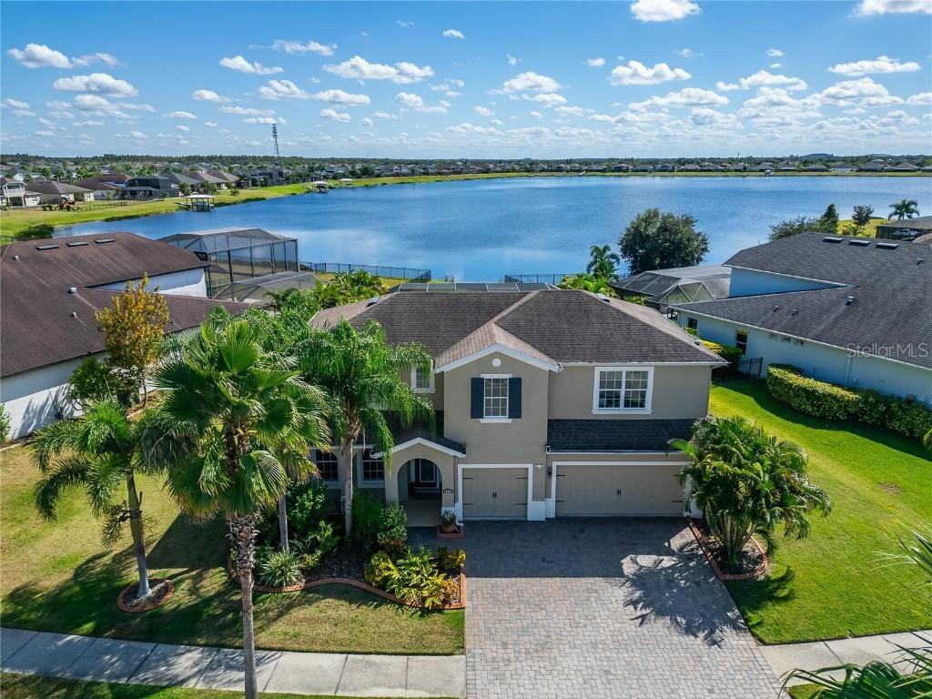11525 Lake Lucaya Dr., Riverview, FL 33579