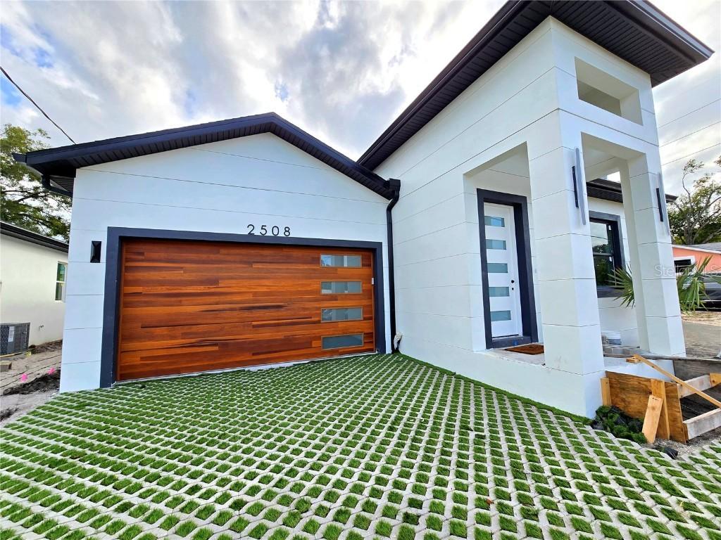 2508 W Arch St., Tampa, FL 33607