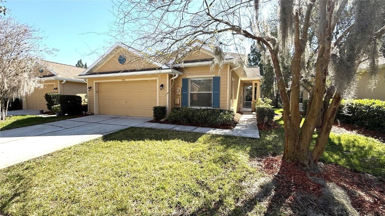 8906 Iron Oak Ave., Tampa, FL 33647