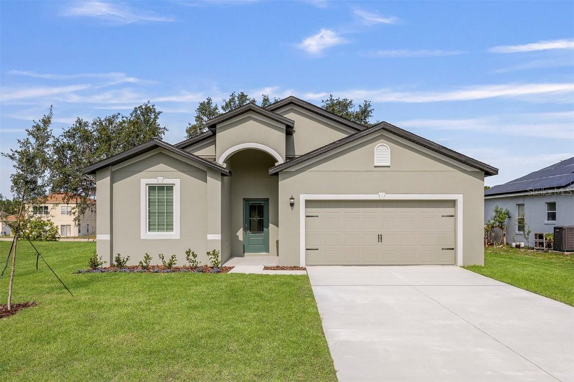 304 Bass Ct., Poinciana, FL 34759