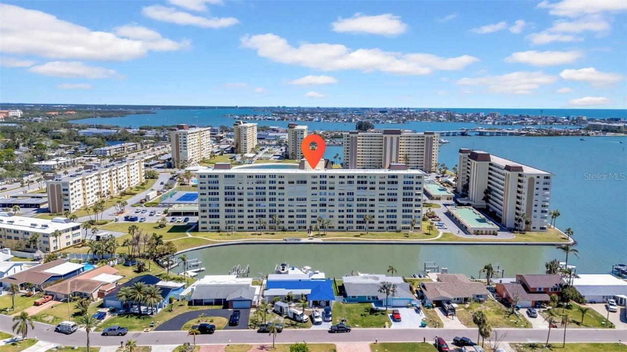 4725 Cove Cir. #302, St Petersburg, FL 33708