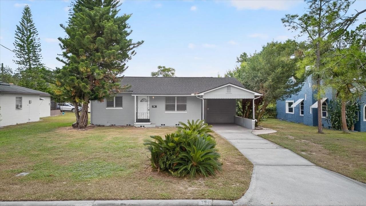 318 Carey Pl., Lakeland, FL 33803