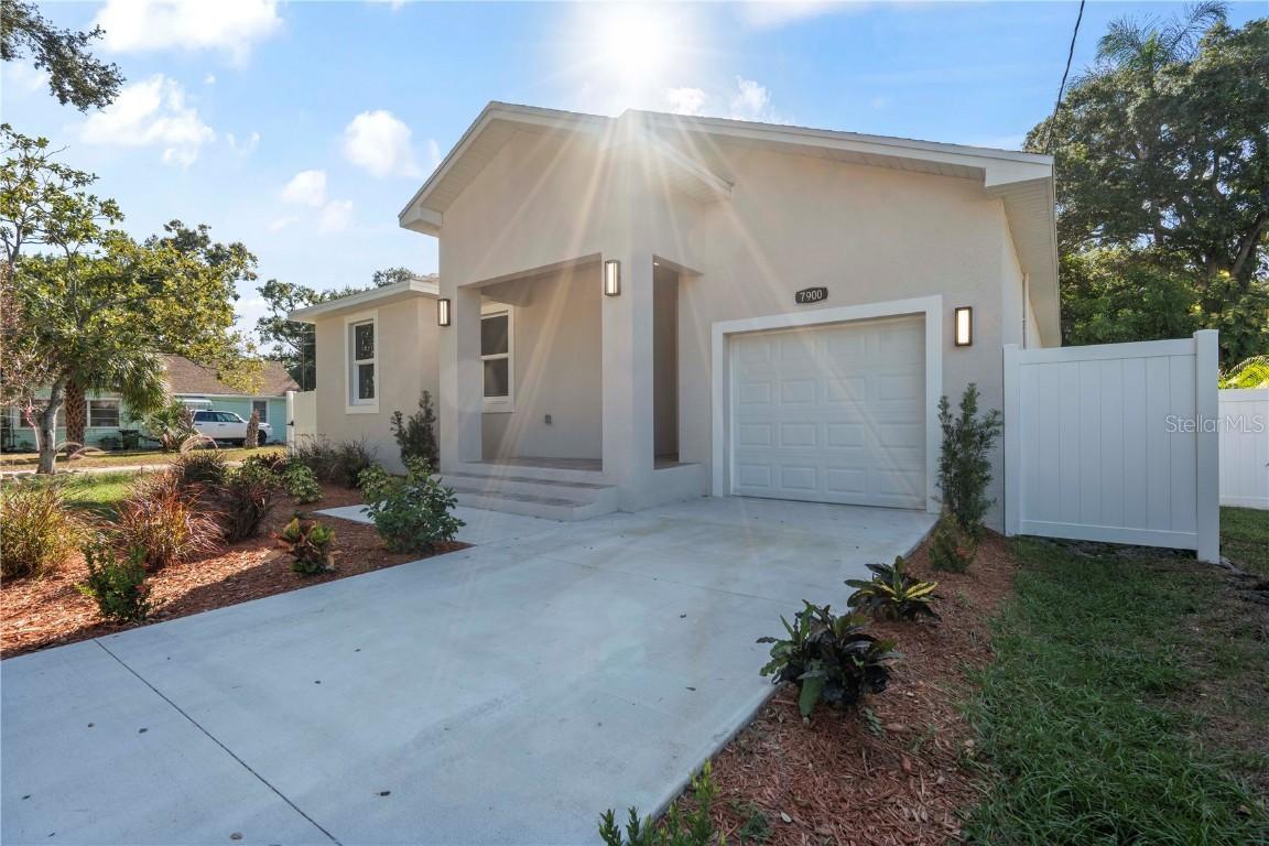 7900 53rd Way, Pinellas Park, FL 33781