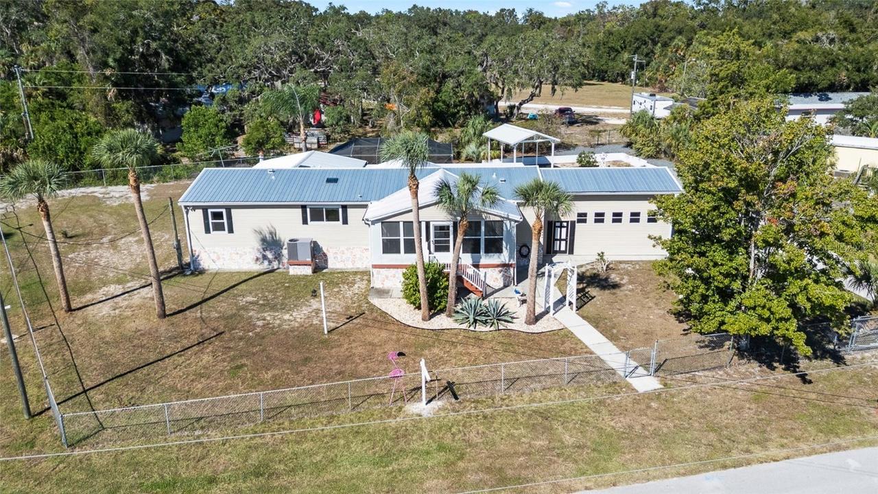 6333 Bear Tr., Weeki Wachee, FL 34607