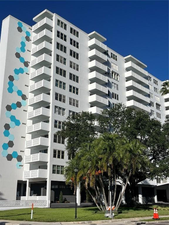 2401 Bayshore Blvd. #302, Tampa, FL 33629