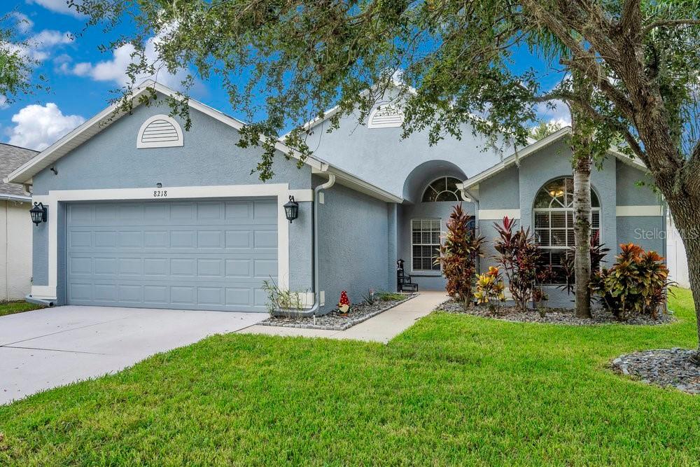 8218 Carriage Pointe Dr., Gibsonton, FL 33534