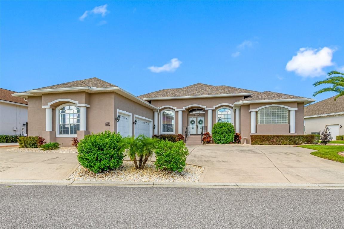 6750 Huntington Hills Blvd., Lakeland, FL 33810