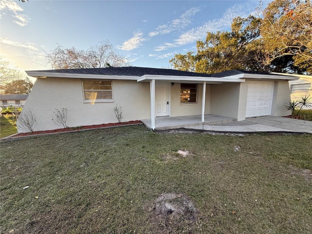 6039 20th St., Zephyrhills, FL 33542