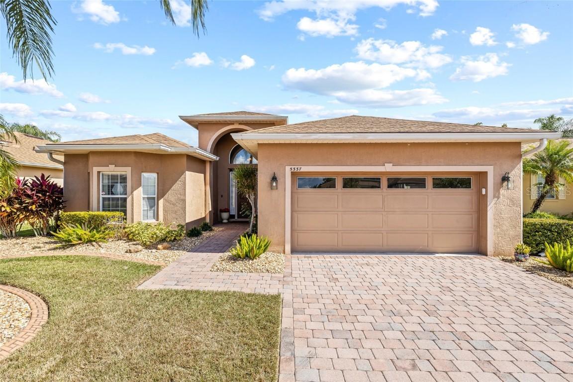 5337 Hogan Ln., Winter Haven, FL 33884
