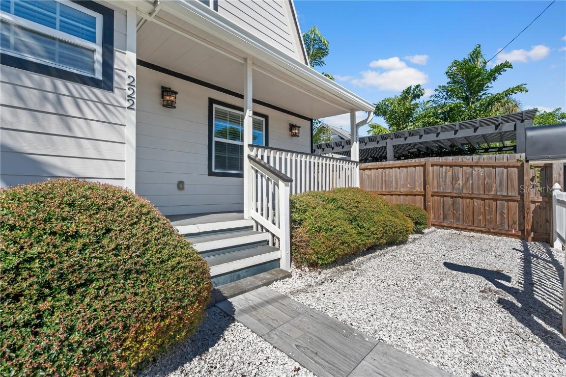 222 25th St., St Petersburg, FL 33713