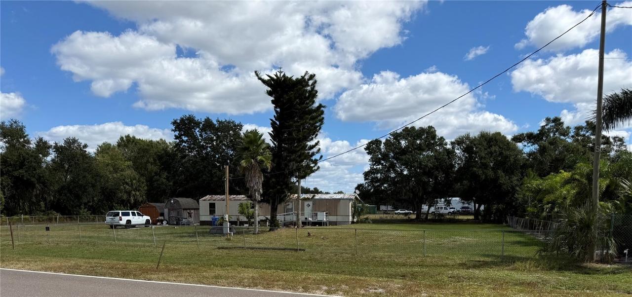 12036 Bullfrog Creek Rd., Gibsonton, FL 33534