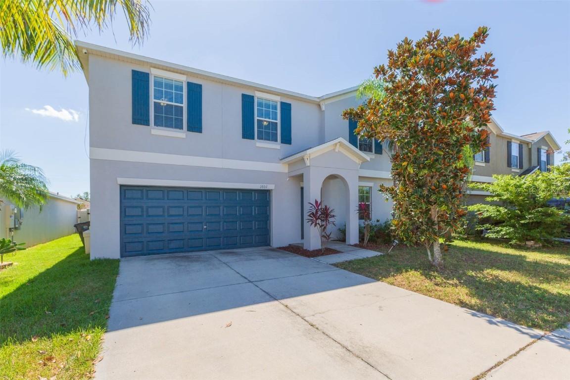1601 Climbing Dayflower Dr., Ruskin, FL 33570