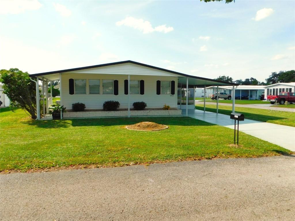 5421 Powhattan St., Zephyrhills, FL 33542