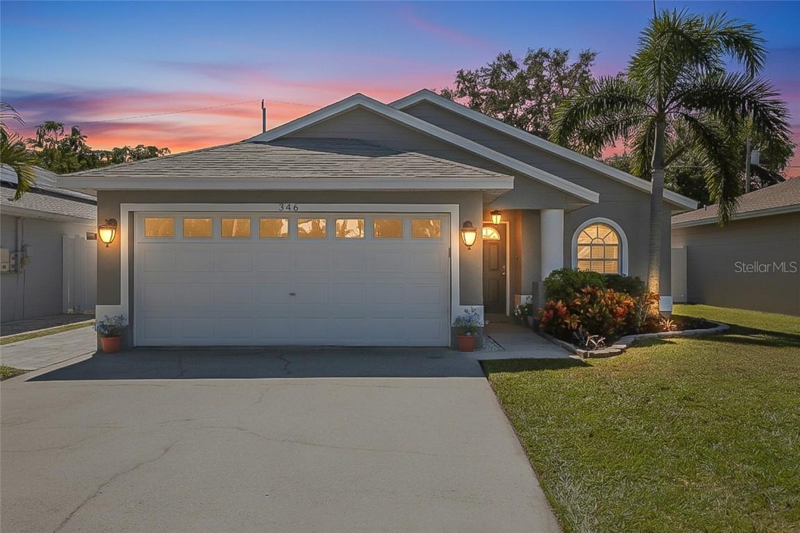 346 46th Ave., St Petersburg, FL 33703
