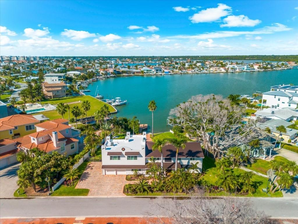 16895 1st St., North Redington Beach, FL 33708