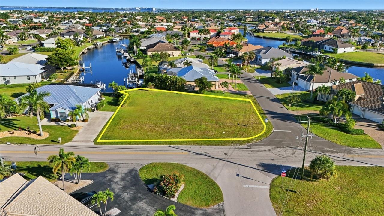 600 Via Tripoli, Punta Gorda, FL 33950
