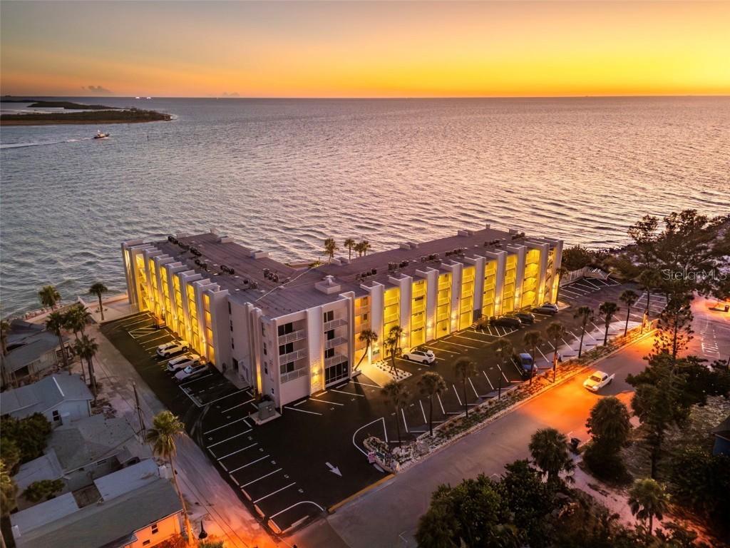 200 1st Ave. #111, St Pete Beach, FL 33706