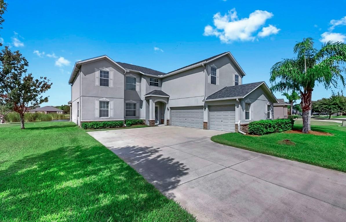 2429 Cumberland Cliff Dr., Ruskin, FL 33570