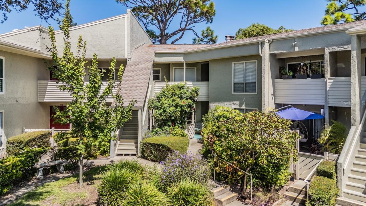 501 Windrush Bay Dr. #114, Tarpon Springs, FL 34689